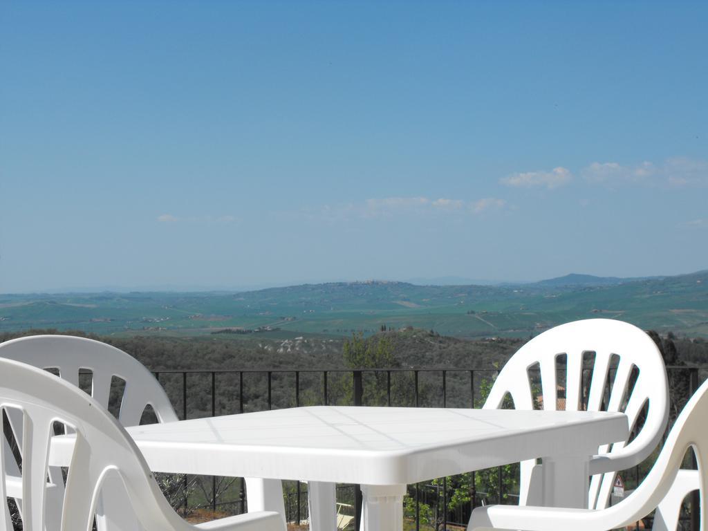 Finestra Della Val D'Orcia Leilighet Contignano Rom bilde
